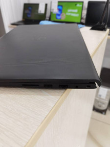 Ноутбук Dell Vostro 3520