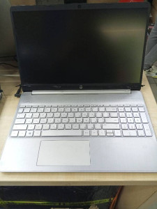 Ноутбук HP 15s-eq2059ua