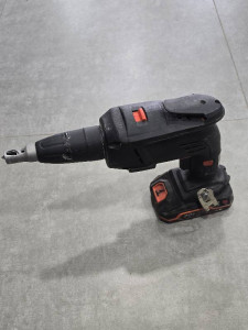 Шуруповерт аккумуляторный Dnipro M DSD-200A+BP-220