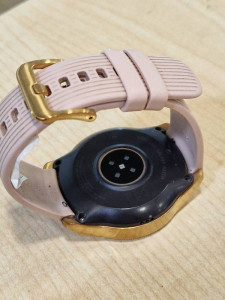 Смарт часы Samsung SM-R810 Galaxy Watch 42mm