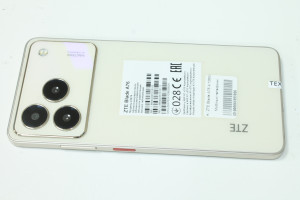 Мобильный телефон ZTE Blade A76 4/128GB