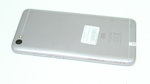 Мобильный телефон Xiaomi Redmi Note 5A 2/16GB