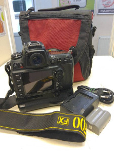 Фотоаппарат Nikon D700 (Body)+ Meike MK-D300S