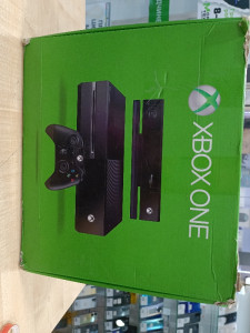 Игровая консоль Microsoft Xbox One 500GB
