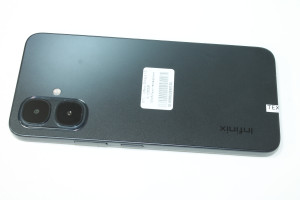 Мобільний телефон INFINIX SMART 10 4/128 GB