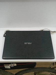 Ноутбук ASUS R512M