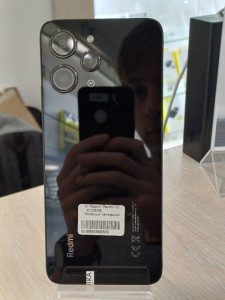 Мобільний телефон Xiaomi Redmi 12 4/128GB