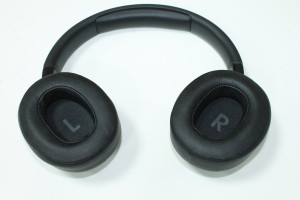 Bluetooth гарнітура JBL tune 710bt