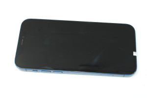 Мобільний телефон iPhone 12 64GB