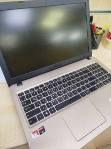 Ноутбук ASUS X540BP-DM049