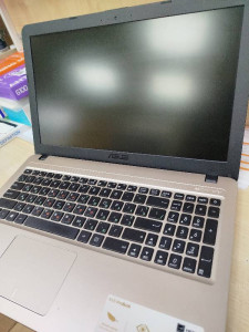 Ноутбук ASUS X540BP-DM049