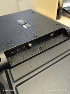 Телевізор KiVi 32H820KB