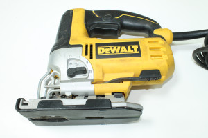 Електролобзик DeWalt DW349-KS