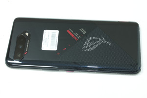 Мобильный телефон Asus ROG Phone 5s 12/256GB