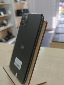 Мобільний телефон iPhone 11 Pro Max 64GB