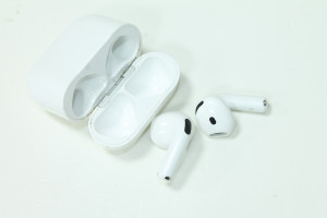 Bluetooth гарнитура Apple AirPods A3058, A3050, A3053