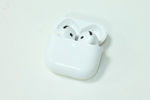 Bluetooth гарнитура Apple AirPods A3058, A3050, A3053