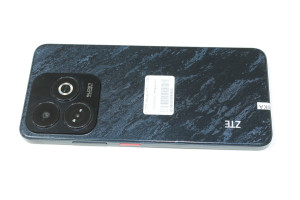 Мобильный телефон ZTE Blade A75 4/128GB