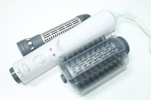 Фен-щітка Philips BHA710