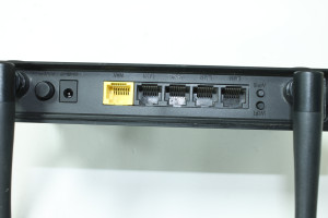 WI Fi роутер D-Link DIR-822