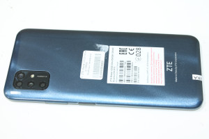 Мобільний телефон ZTE Blade V2020 Smart 4/128