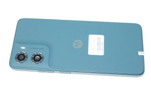Мобильный телефон Motorola G06 4/64GB