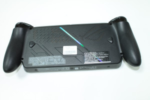 Игровая консоль Rog Asus Ally X RC73XA