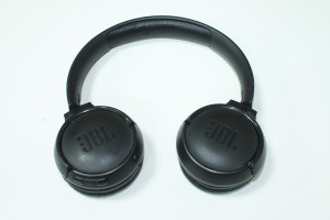 Bluetooth гарнітура JBL Tune560BT