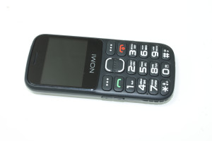 Мобильный телефон NOMI i2320
