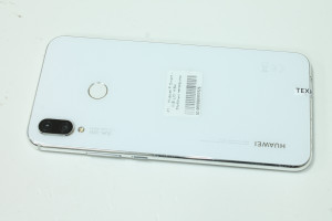 Мобильный телефон Huawei P Smart+ 4/64Gb (INE-LX1)