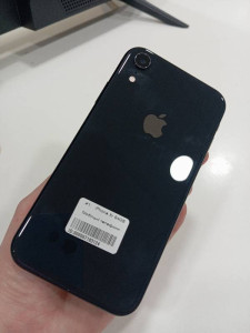 Мобільний телефон iPhone Xr 64GB