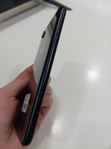 Мобільний телефон iPhone Xr 64GB