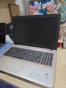 Ноутбук Asus F540M