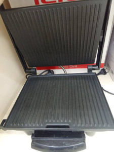 Электрогриль Tefal GC241D38