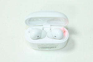 Bluetooth гарнитура TWS S300