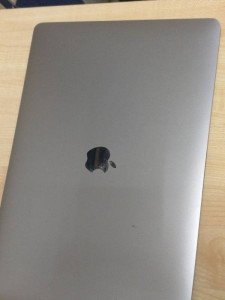 Ноутбук Mac Book Pro A1990