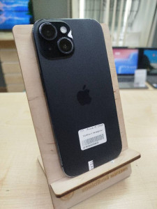 Мобильный телефон iPhone 15 128GB
