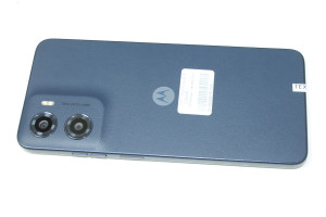 Мобильный телефон Motorola E15 2/64GB
