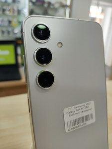 Мобільний телефон Samsung S921 Galaxy S24 8/128GB