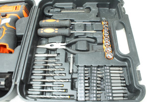 Шуруповерт аккумуляторный Tekhmann TCD-12/2 BS KIT