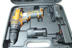 Шуруповерт акумуляторний Tekhmann TCD-12/2 BS KIT