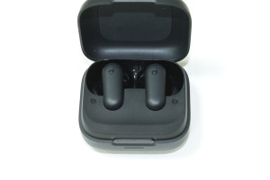Bluetooth гарнитура Anker Soundcore P30i A3959