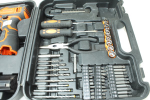 Шуруповерт акумуляторний Tekhmann TCD-12/2 BS KIT