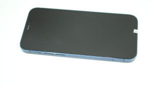 Мобильный телефон iPhone 12 64GB