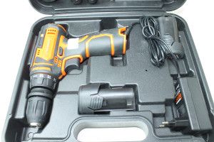 Шуруповерт акумуляторний Tekhmann TCD-12/2 BS KIT