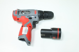 Шуруповерт аккумуляторный Intertool DT-0310