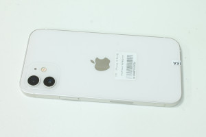 Мобільний телефон iPhone 12 64GB
