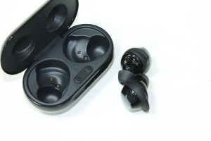 Bluetooth гарнітура Samsung Galaxy Buds SM-R175