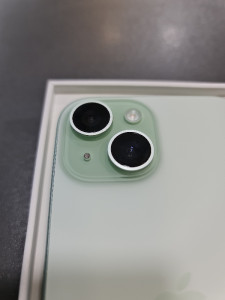 Мобільний телефон iPhone 15 128GB