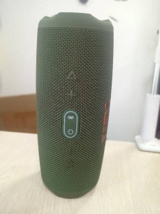 Портативна акустика JBL Charge 5